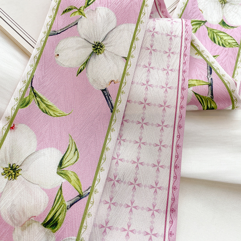 Długi szal damski z koreańskie – Silk Neck Scarf recenzja i cena